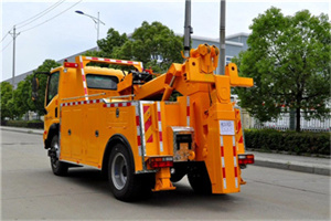 天等高速路拖车费